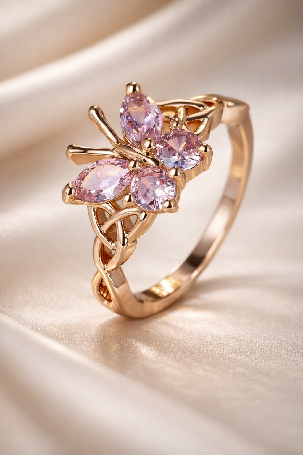 Misha Kelebek Yüzük 1